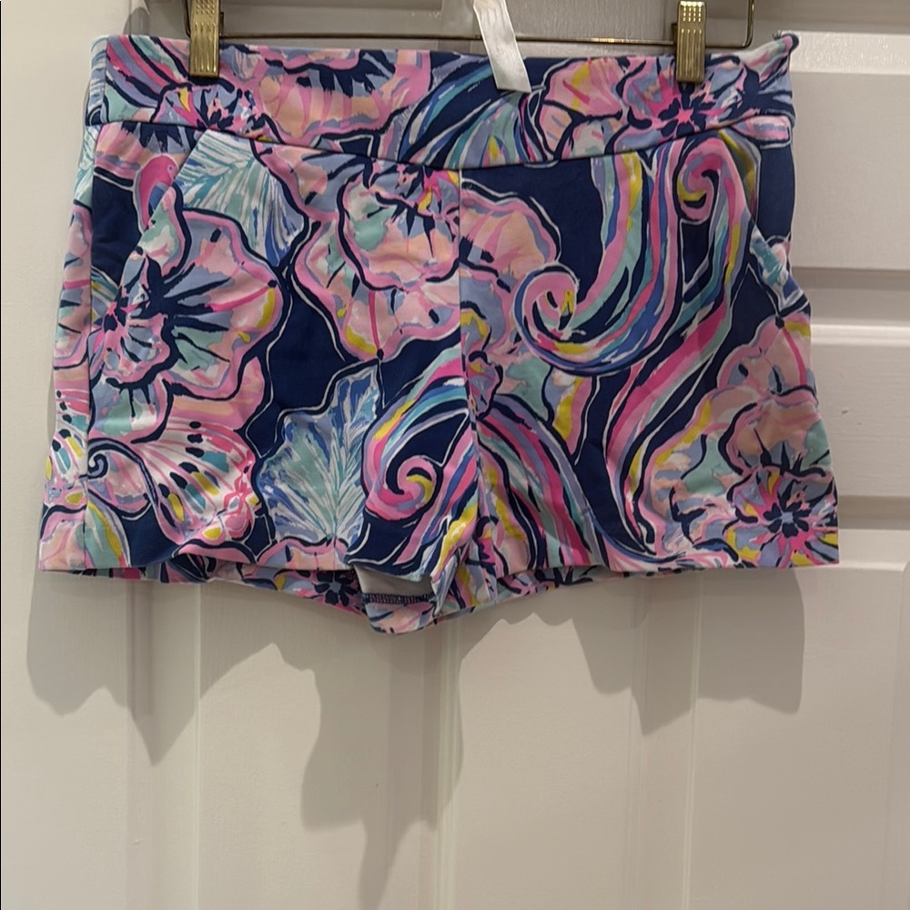 Lilly Pulitzer Floral Print Women's Shorts - Pink and Blue